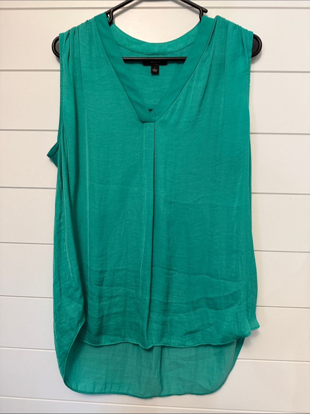 Alfani Teal Sleeveless Button-Trim V-Neck Blouse